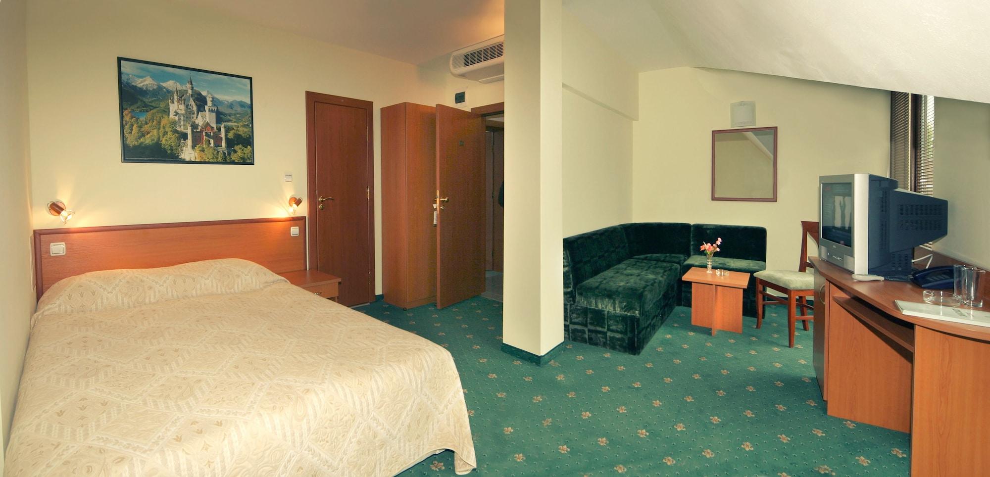 Dionis Hotel Varna Exterior photo