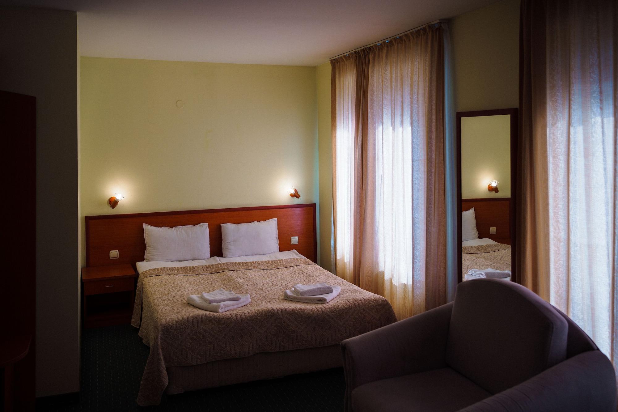 Dionis Hotel Varna Exterior photo